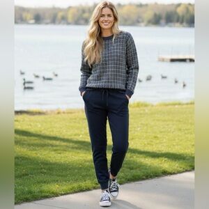 NWT Esprit ~ Navy and Cream Checkered Sweater